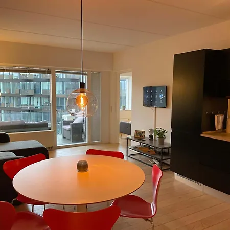 Scandi Retreat Steps From The Harbor