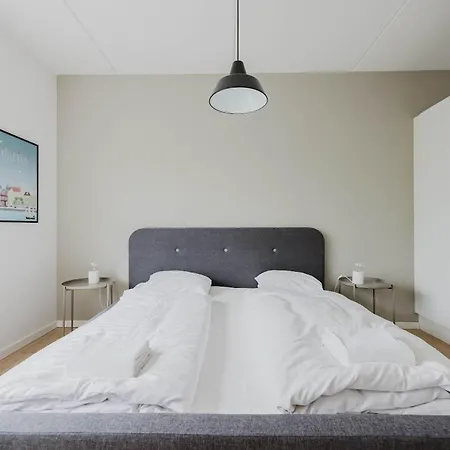 Scandi Retreat Steps From The Harbor