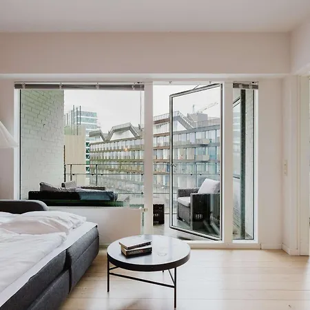 Scandi Retreat Steps From The Harbor Kopenhagen