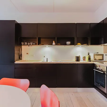 Scandi Retreat Steps From The Harbor 코펜하겐