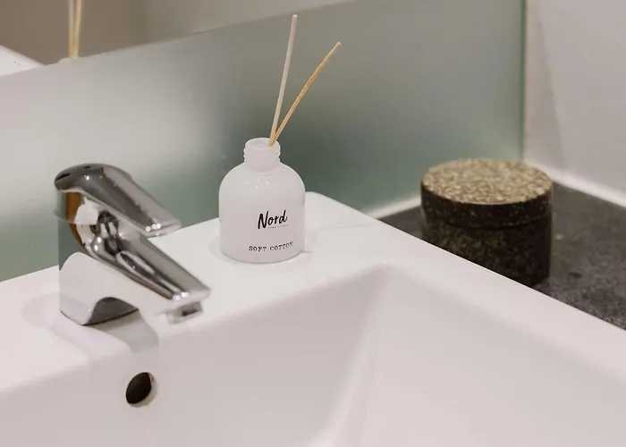 公寓 Scandi Retreat Steps From The Harbor