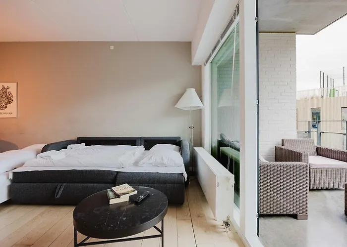 Daire Scandi Retreat Steps From The Harbor *