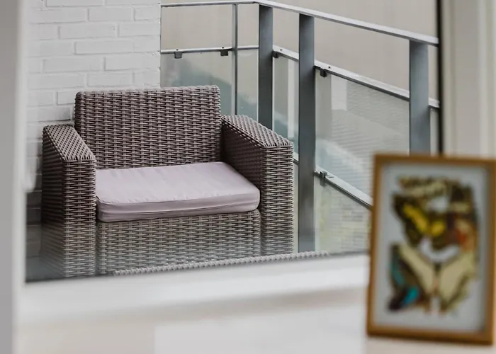 Scandi Retreat Steps From The Harbor Daire *